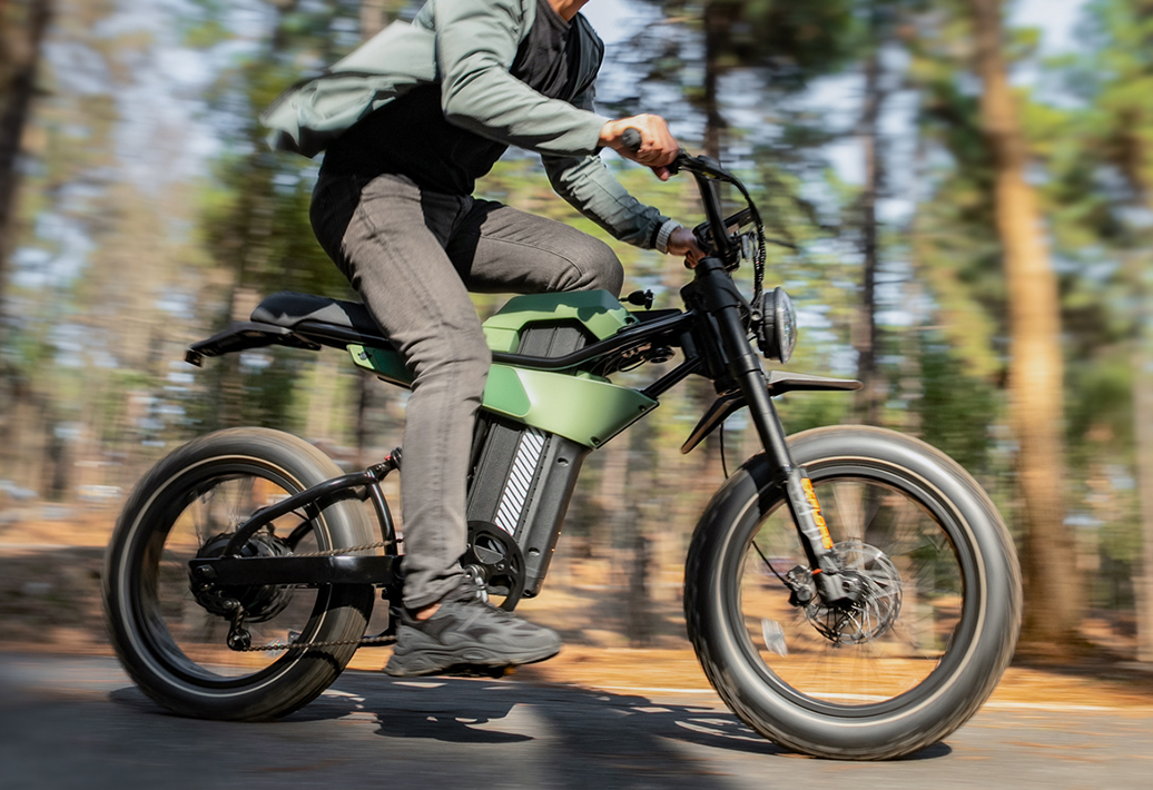 2026 Summer Cycling Trends: Lightweight & Smart Innovations