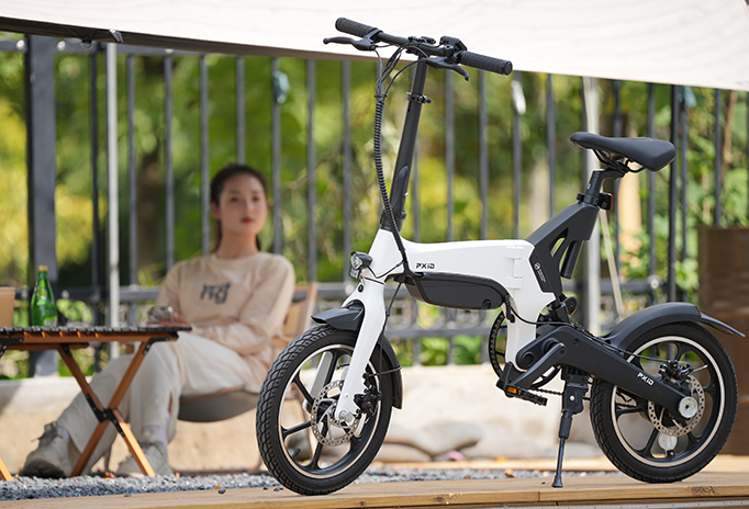 Cal é a diferenza entre unha bicicleta eléctrica e unha bicicleta eléctrica en Europa?